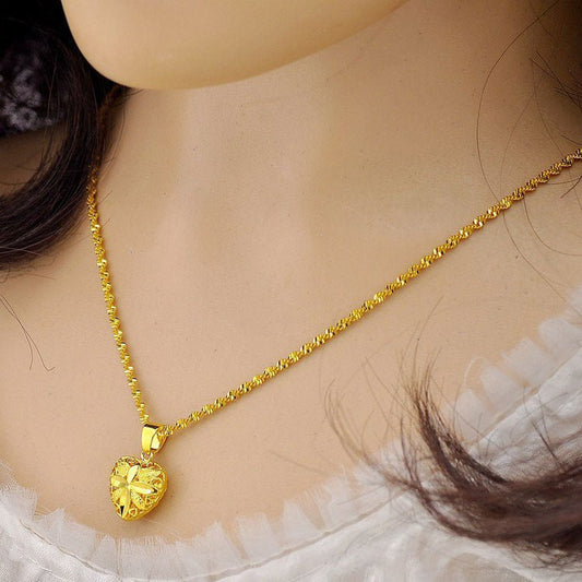 Heart Pendant Necklace ✨